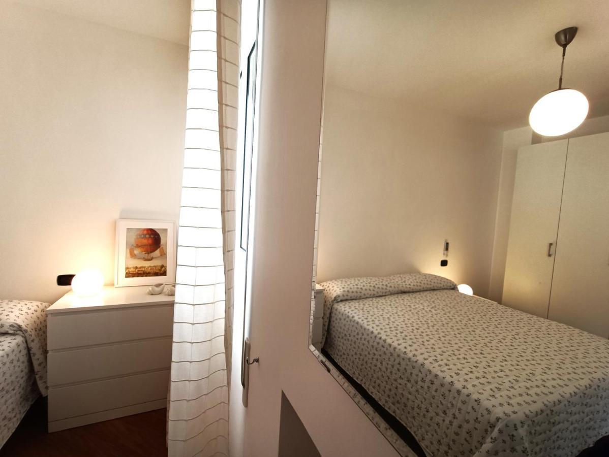 Good Vibes Apartment Бари Экстерьер фото